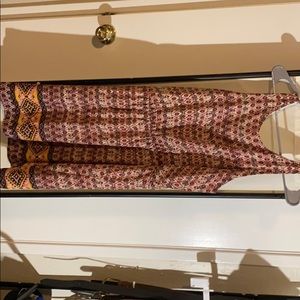 Sleeveless casual dress